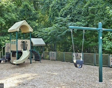 11571 Shadbush Court - Photo Thumbnail 20