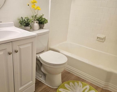 4343 Americana Drive - Photo Thumbnail 12