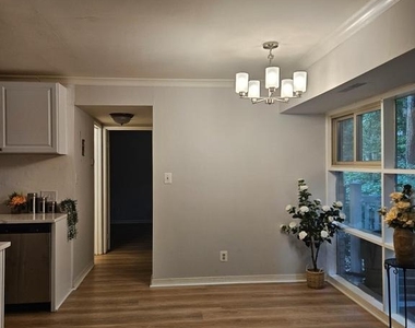 4343 Americana Drive - Photo Thumbnail 6
