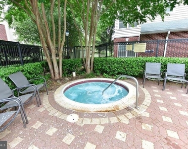 1550 Spring Gate Drive - Photo Thumbnail 18