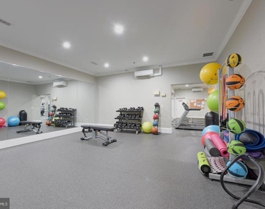 1550 Spring Gate Drive - Photo Thumbnail 16