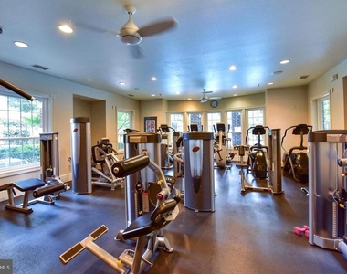 1550 Spring Gate Drive - Photo Thumbnail 15