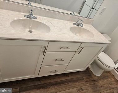 3144 Eton Pl - Photo Thumbnail 6
