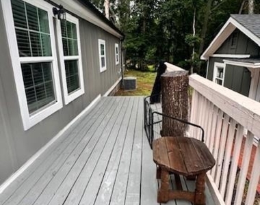220 Retreat Lane - Photo Thumbnail 29