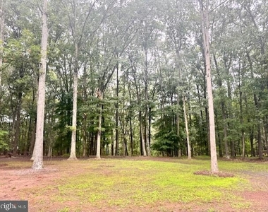 220 Retreat Lane - Photo Thumbnail 32