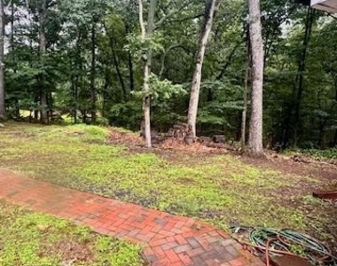 220 Retreat Lane - Photo Thumbnail 38