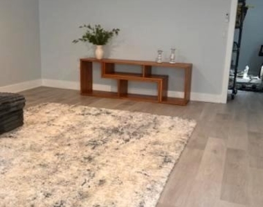 220 Retreat Lane - Photo Thumbnail 23