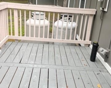 220 Retreat Lane - Photo Thumbnail 26