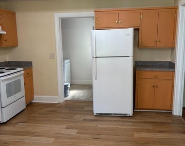 8304 E Main Street - Photo Thumbnail 9