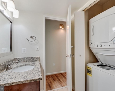 200 N Pickett Street - Photo Thumbnail 16