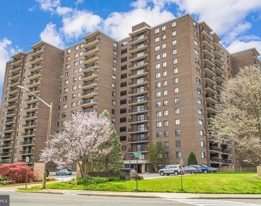 200 N Pickett Street - Photo Thumbnail 1