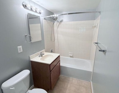 1425 N Van Dorn Street - Photo Thumbnail 24
