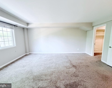 1425 N Van Dorn Street - Photo Thumbnail 18