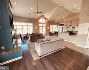 1425 N Van Dorn Street - Photo Thumbnail 42