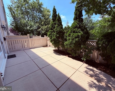 1425 N Van Dorn Street - Photo Thumbnail 32