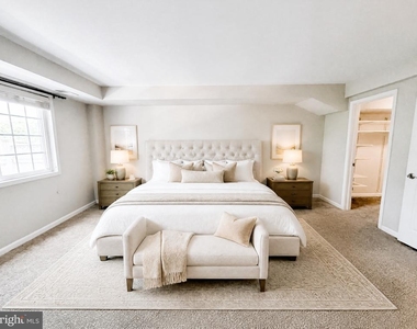 1425 N Van Dorn Street - Photo Thumbnail 3