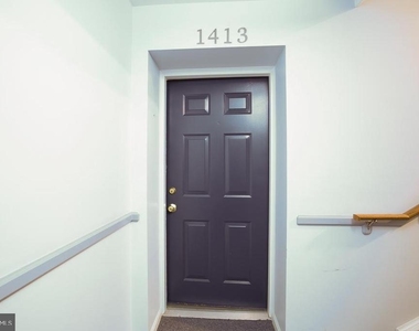 1413 Oronoco Street - Photo Thumbnail 2