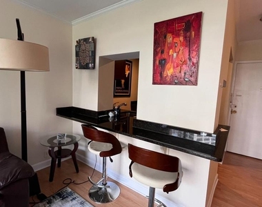 1121 Arlington Boulevard - Photo Thumbnail 8