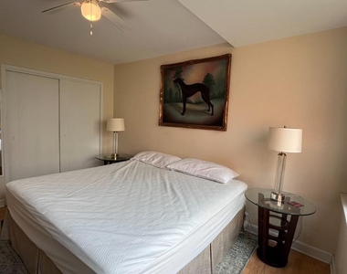 1121 Arlington Boulevard - Photo Thumbnail 16