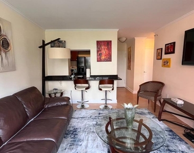 1121 Arlington Boulevard - Photo Thumbnail 9