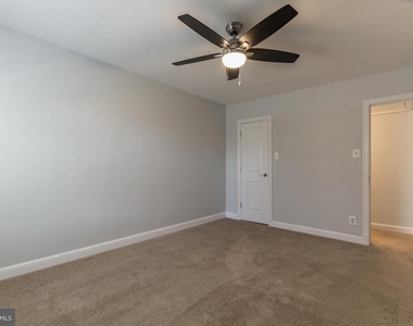 2409 Arlington Boulevard - Photo Thumbnail 10