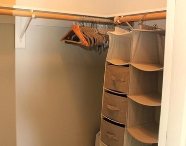 1020 Highland Street - Photo Thumbnail 9