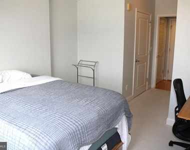 1020 Highland Street - Photo Thumbnail 7