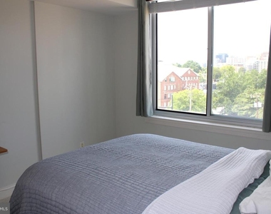 1020 Highland Street - Photo Thumbnail 8