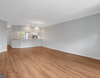 6924 Fairfax Drive - Photo Thumbnail 14