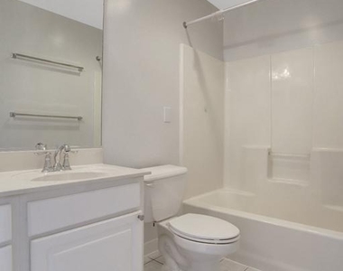 6924 Fairfax Drive - Photo Thumbnail 29