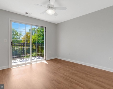 6924 Fairfax Drive - Photo Thumbnail 19
