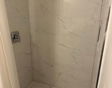 1049 N Monroe Street - Photo Thumbnail 16