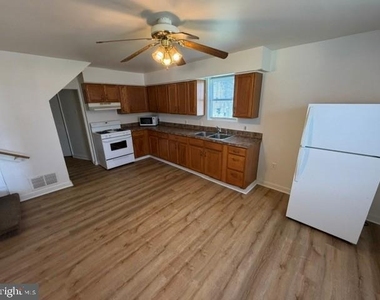 32 York Street - Photo Thumbnail 5