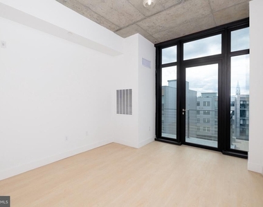1222 N 2nd St - Photo Thumbnail 7