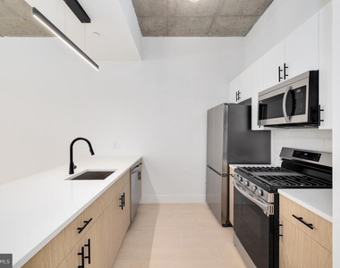 1222 N 2nd St - Photo Thumbnail 13
