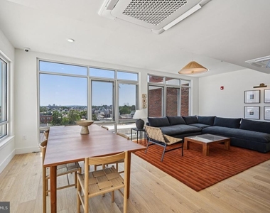 2101 Washington Ave - Photo Thumbnail 18