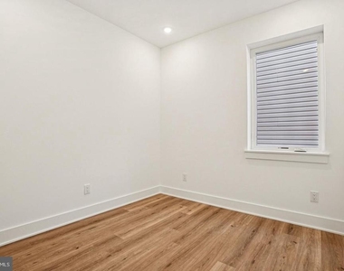 2456 Frankford Avenue - Photo Thumbnail 19