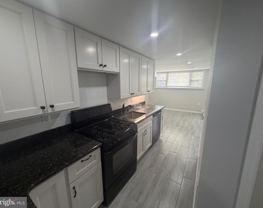 3601 Bandon Drive - Photo Thumbnail 7