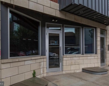 808 N 4th Street - Photo Thumbnail 4