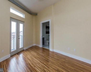 808 N 4th Street - Photo Thumbnail 12