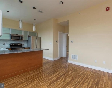 808 N 4th Street - Photo Thumbnail 21