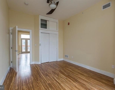 808 N 4th Street - Photo Thumbnail 13