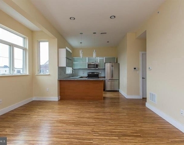 808 N 4th Street - Photo Thumbnail 22