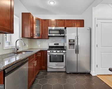 2355 E Harold Street - Photo Thumbnail 8