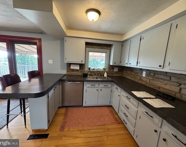 186 Shenks Ferry Road - Photo Thumbnail 4