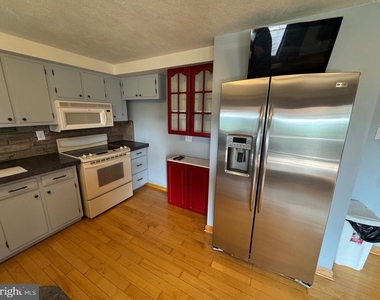 186 Shenks Ferry Road - Photo Thumbnail 3