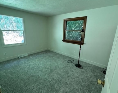 186 Shenks Ferry Road - Photo Thumbnail 11