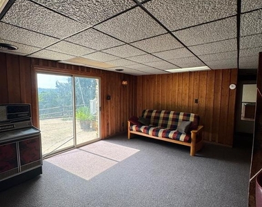 186 Shenks Ferry Road - Photo Thumbnail 8