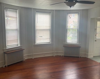 30 Cottage Avenue - Photo Thumbnail 1