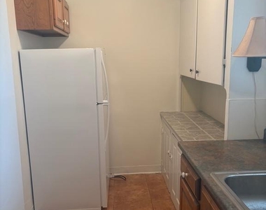 30 Cottage Avenue - Photo Thumbnail 9
